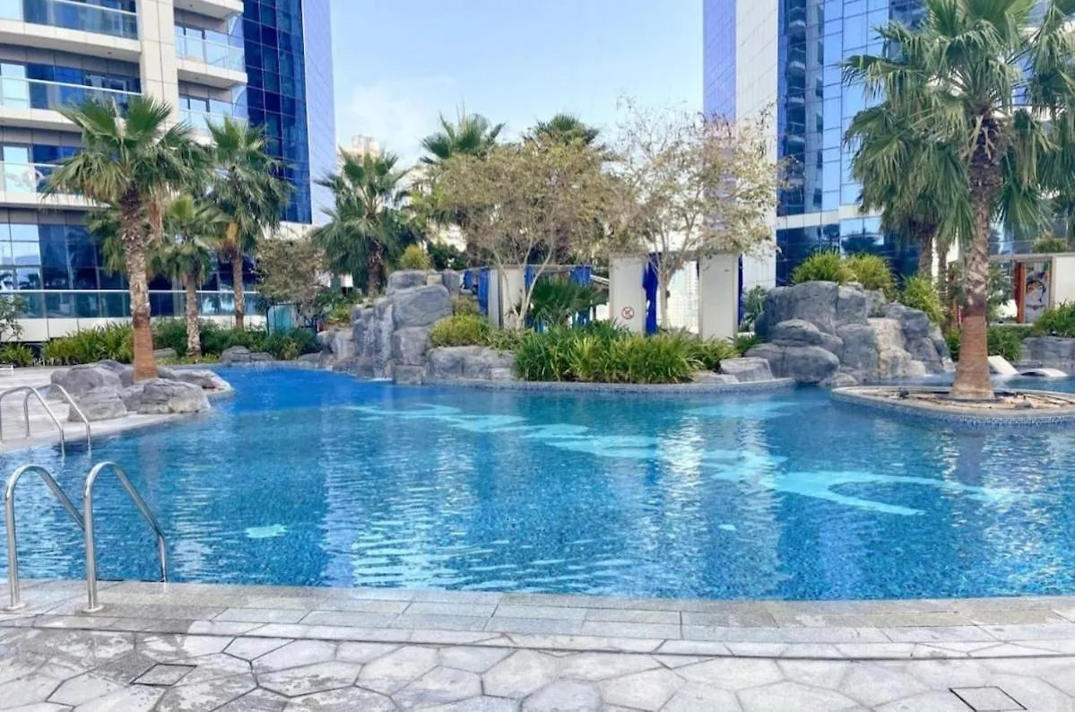 Luxury Stay Burj Khalifa View Dubai Apartment