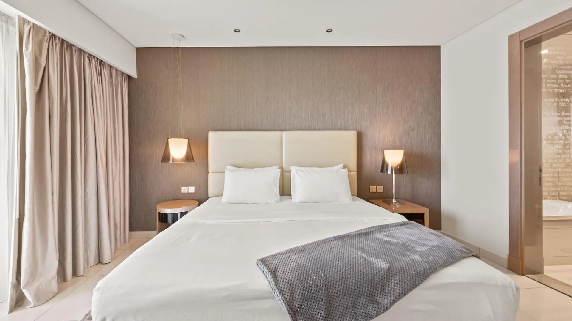 Luxury Stay Burj Khalifa View Dubai