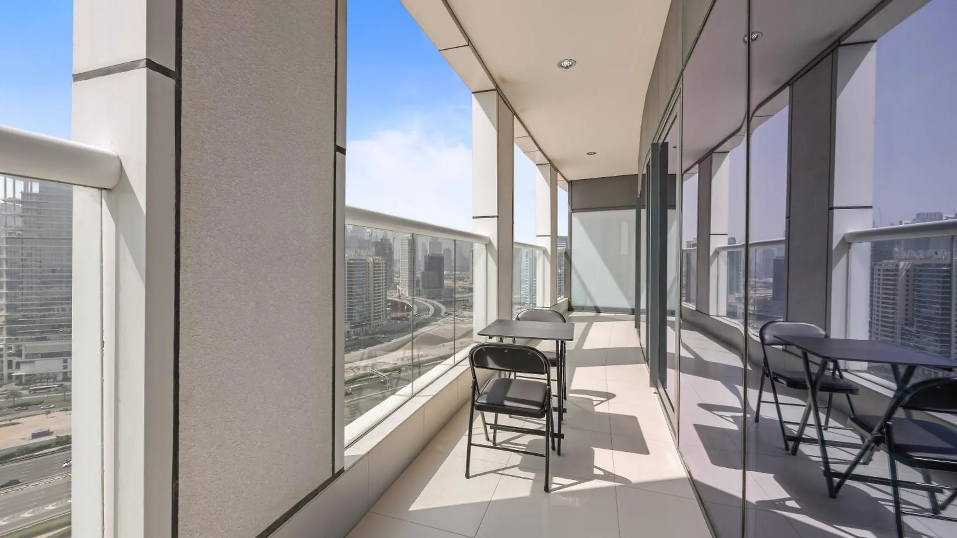 Luxury Stay Burj Khalifa View Dubai United Arab Emirates